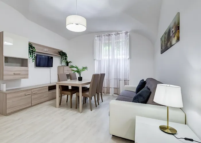 Vivilo Collection - Brescia - 2bd 2 Baths Roma
