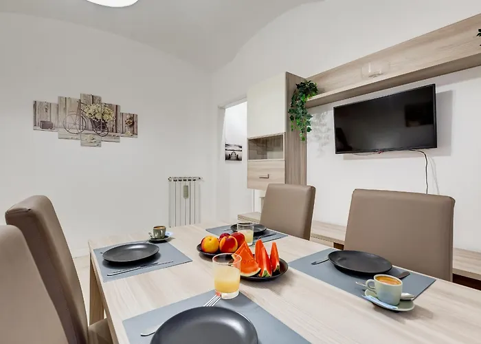 Vivilo Collection - Brescia - 2bd 2 Baths * Roma